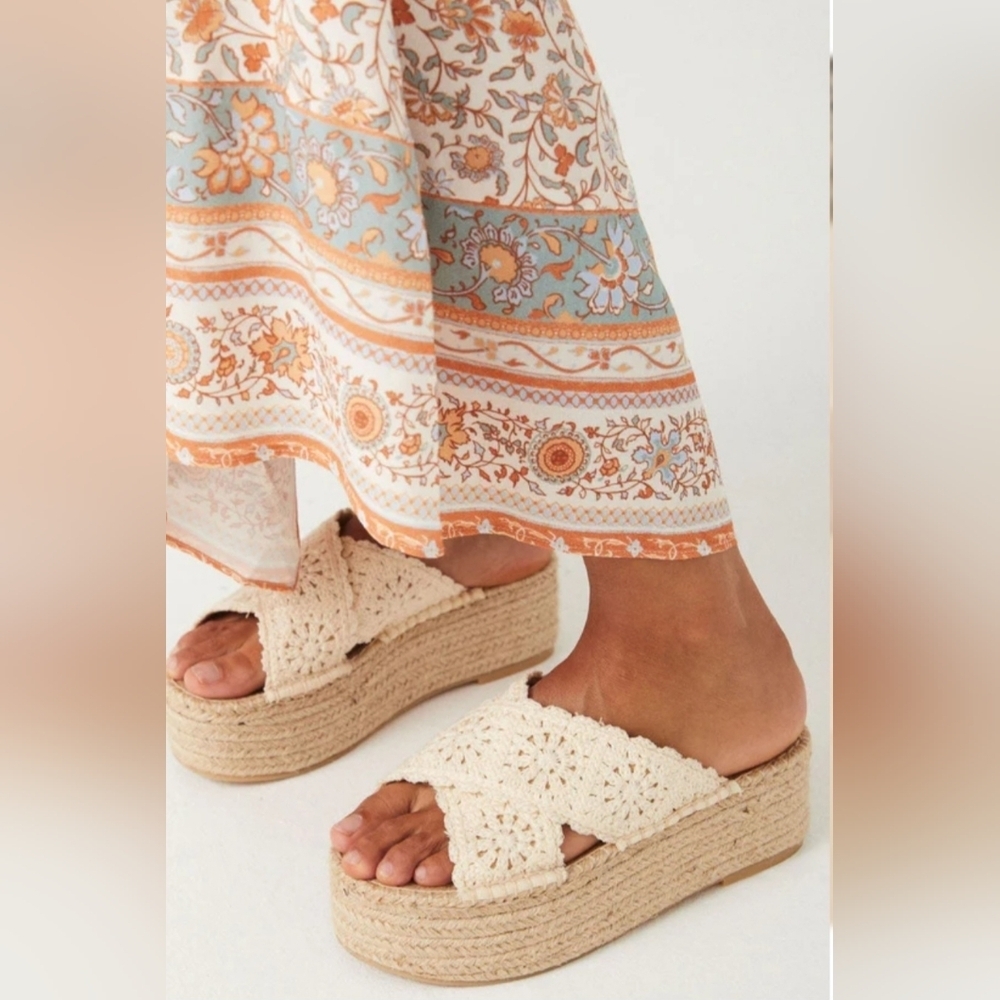 Spell Sun Chaser Crochet Espadrilles Platform Sandals Bisque 40 9 9.5 NEW RARE